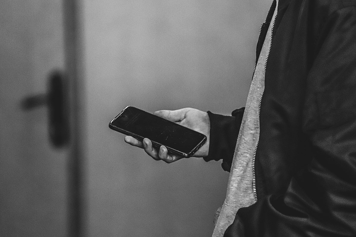 DENUNCIA EL ROBO DE TU SMARTPHONE DENUNCIA EL ROBO DE TU SMARTPHONE