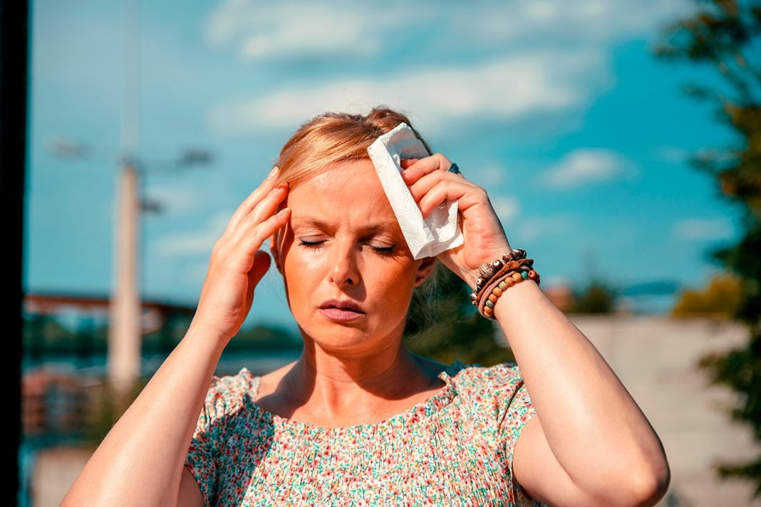 DOLORES DE CABEZA INTENSOS NO SOLO POR EL CALOR