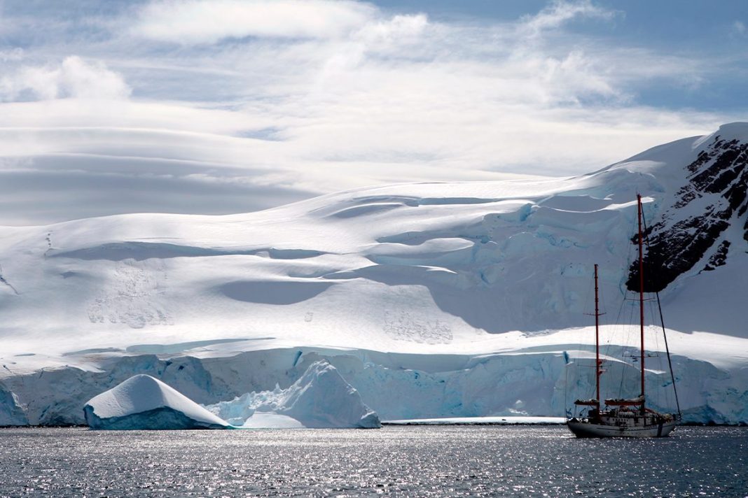EL CALENTAMIENTO GLOBAL FACILITÓ ENCONTRAR ESTE PUEBLO EN LA ANTÁRTIDA
