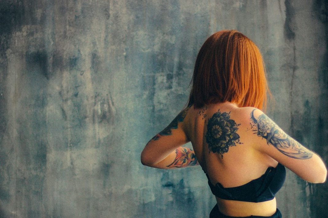 EL CONTENIDO DE LOS TATUAJES TIENE INFORMACIÓN IMPORTANTE