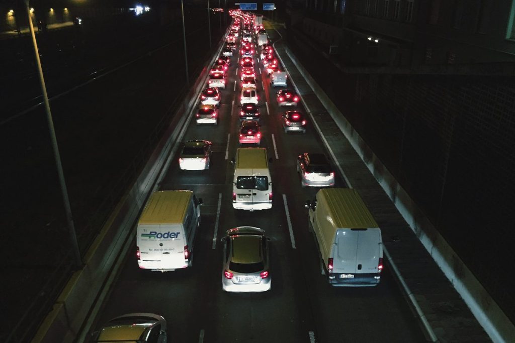 EVITA ATASCOS ESTE VERANO CON WAZE