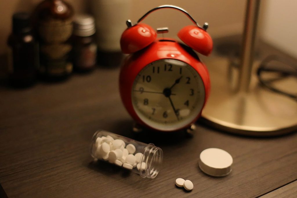 LOS RITMOS BIOLÓGICOS INFLUYEN EN LOS MEDICAMENTOS