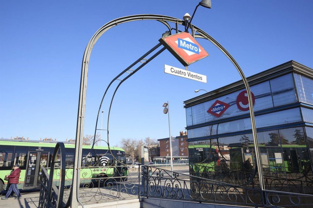 Las líneas 1 y 10, primeras en incorporar el reparto de paquetería durante las horas en las que la demanda eléctrica es mucho más baja