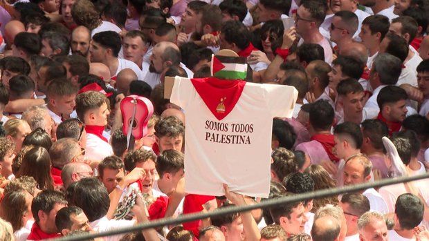 Las reacciones políticas y sociales no se hizo esperar