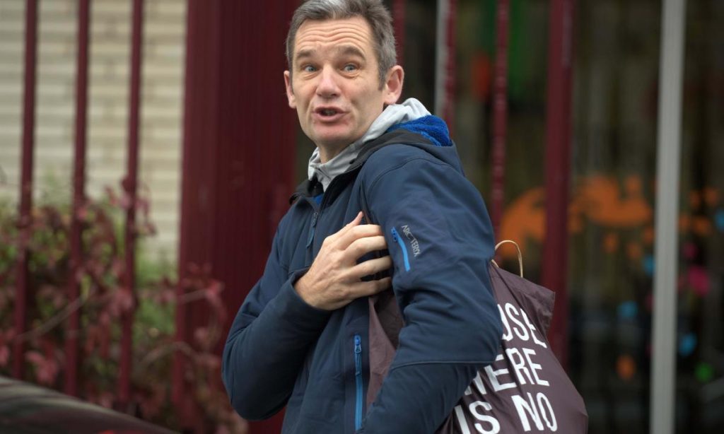 La incómoda mensualidad que mantendría callado a Iñaki Urdangarin sobre las relaciones íntimas de Felipe VI, según un medio 62 Los pagos previos que ha recibido Iñaki Urdangarin y la nueva amenaza