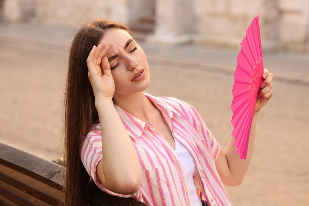 MÁS MUJERES FALLECEN POR ALTAS TEMPERATURAS