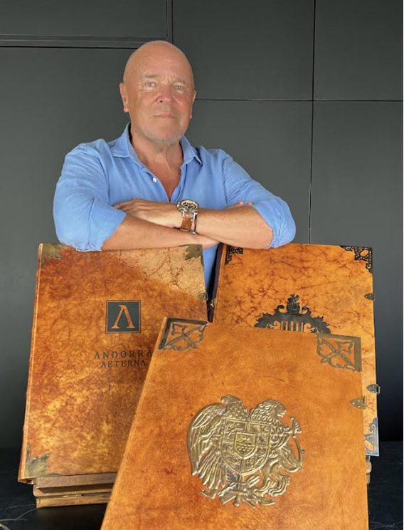 Miguel Huguet.editor