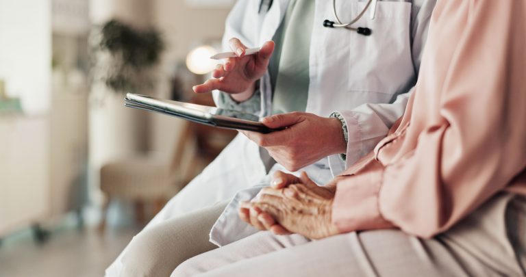 Assistance Publique - Hôpitaux de París renueva su confianza en Atos