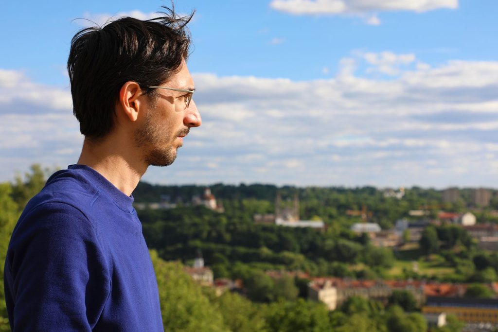 PERSONAS QUE DETECTAN PRESENCIAS FANTASMAGÓRICAS