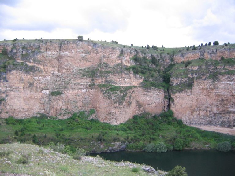 El 'Gran Cañón' de España: 100 km de cañones fluviales que pocos conocen