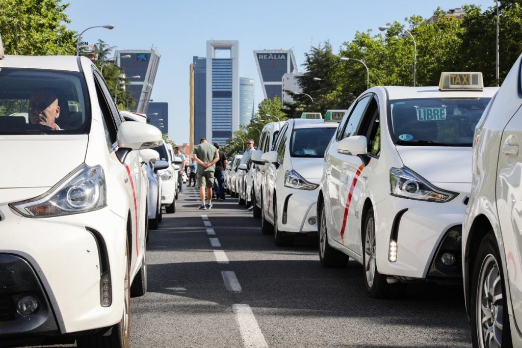 Requisitos más estrictos para renovar licencias y permisos