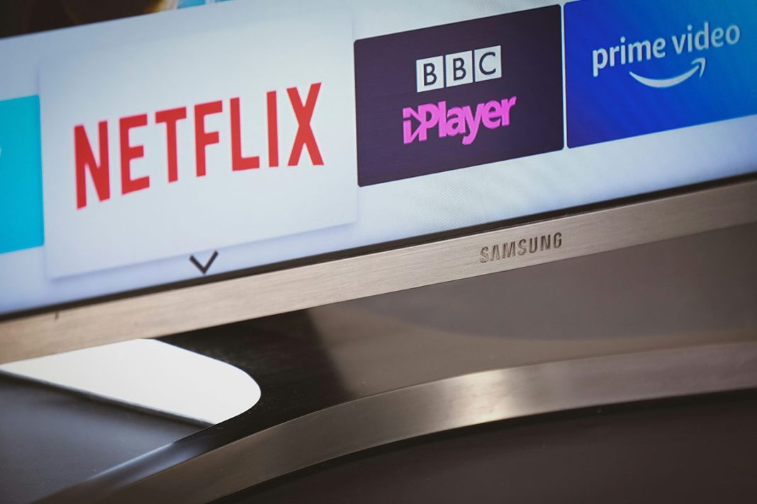 SIGUE DISFRUTANDO DE NETFLIX