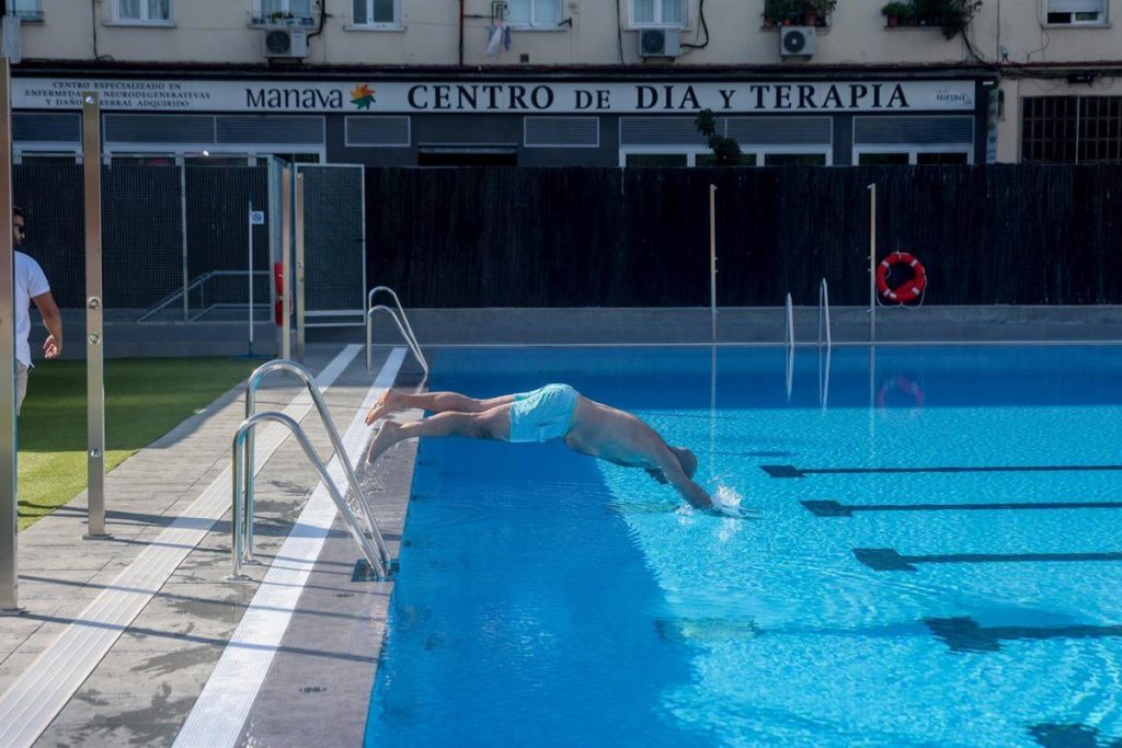 Talleres gratuitos de RCP en varias piscinas