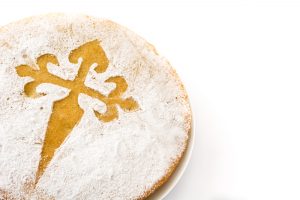 Un chef español en Chicago propone una alternativa a la tarta de Santiago que no empalaga