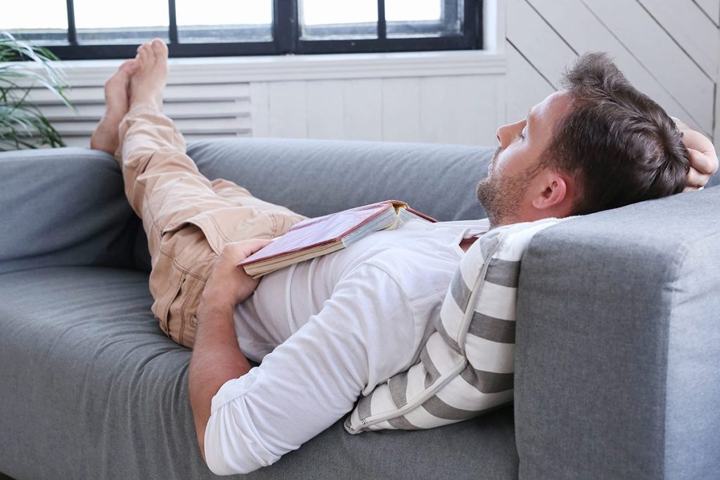 UNA BREVE SIESTA AYUDA ANTE UN PROBLEMA COMPLEJO