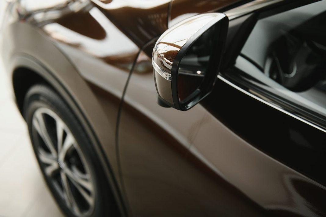 USA EL MÓVIL PARA ABRIR TU COCHE