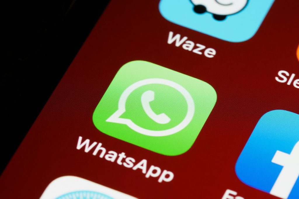 WHATSAPP PERMITE ESCANEAR SIN SALIR DE LA APP