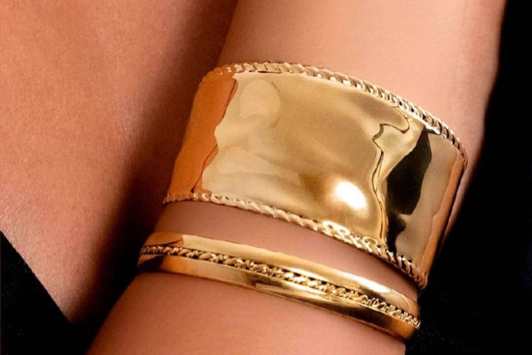 Comienza la campaña de rebajas de verano en AmaloA con un 20% de descuento en collares, pendientes, pulseras y anillos