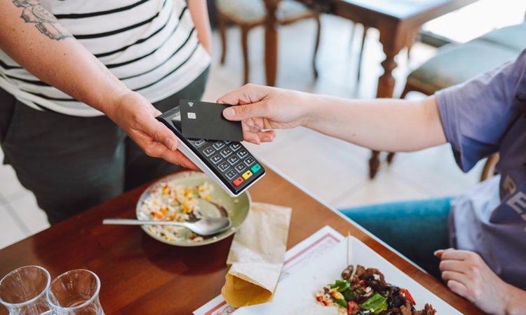 pagar cuenta restaurante separado