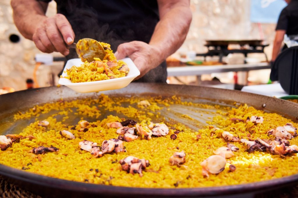 LOS DIEZ MANDAMIENTOS DE LA AUTÉNTICA PAELLA VALENCIANA