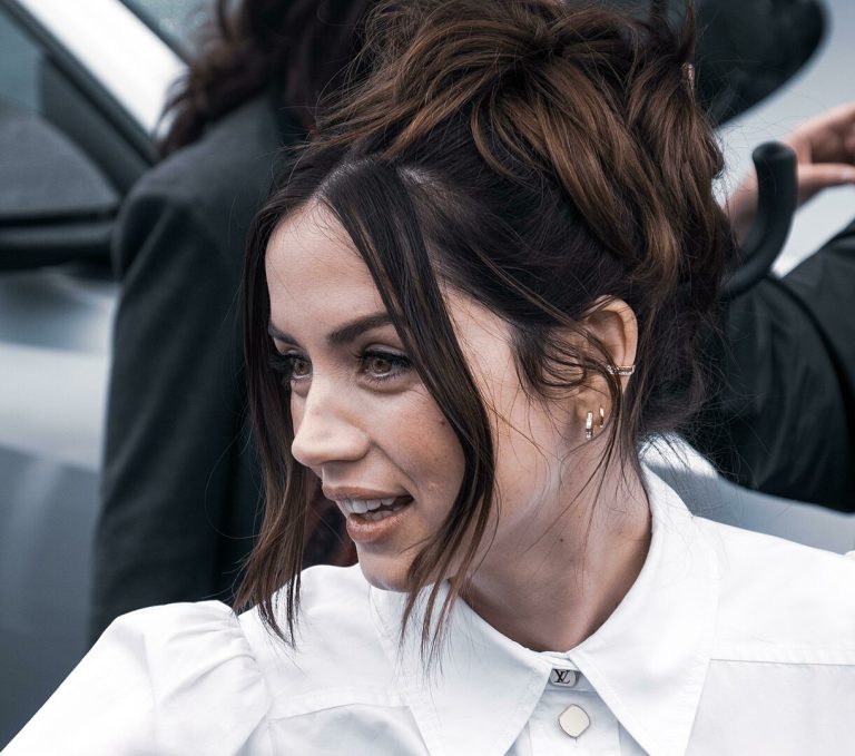 Todo empezó en la Laguna Negra: El viaje nostálgico de Ana de Armas desde 'El Internado'