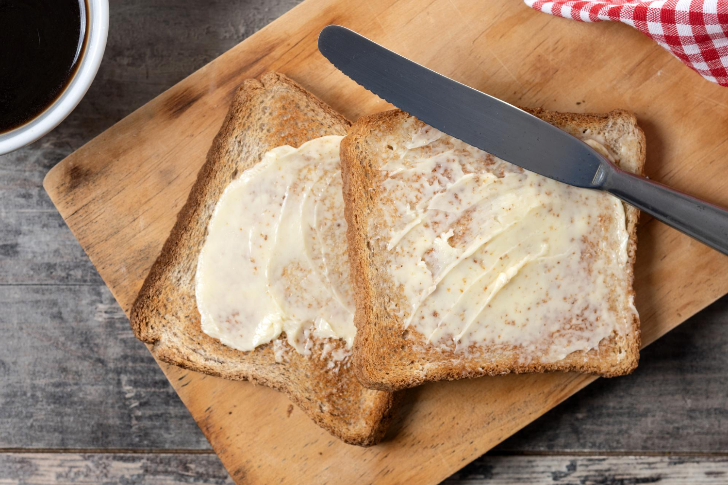 Aprender a leer el etiquetado de los productos es la herramienta más poderosa para proteger tus arterias y mantener a raya el colesterol.