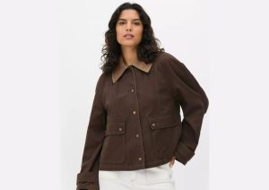 Entre las novedades de Primark, la cadena trae estas chaquetas campestres y los bomber de punto