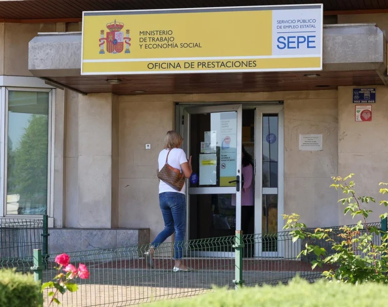 Ahora es oficial: El SEPE ofrece ganar hasta 600 euros mientras aprendes gratis