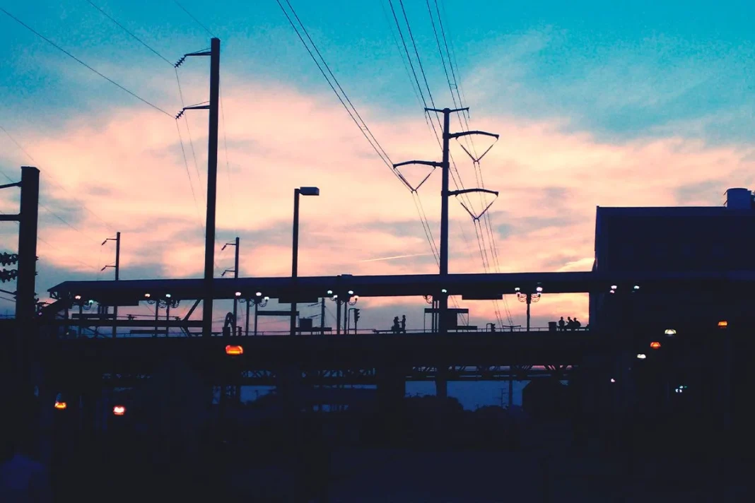 ELON MUSK NO HABLA DE APAGÓN MUNDIAL