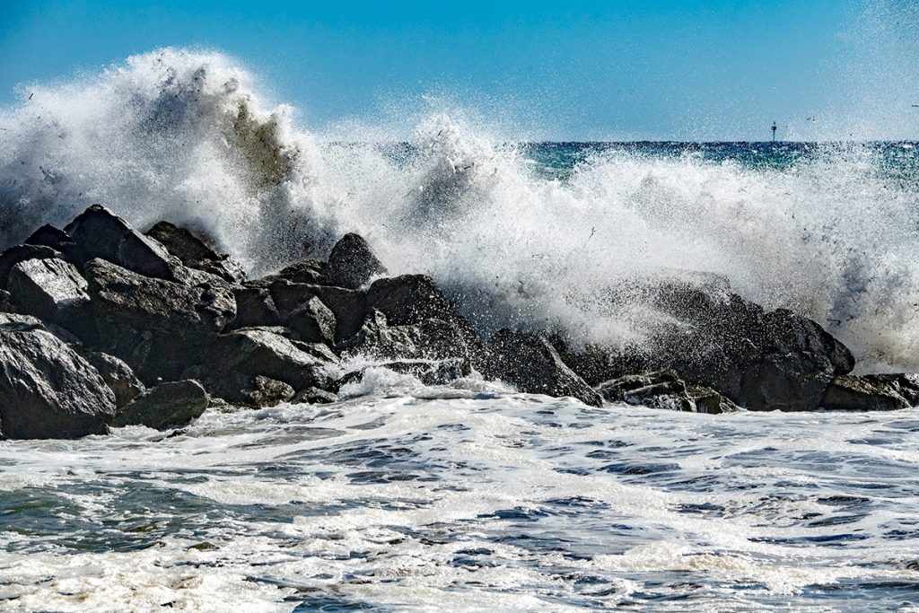 EN ALASKA UN TSUNAMI GENERÓ LA OLA MÁS ALTA DE LA HISTORIA