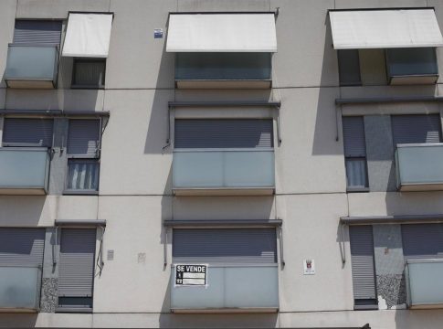 El auge del alquiler por meses deja sin opciones a las familias y dispara los precios de la vivienda El auge del alquiler por meses deja sin opciones a las familias y dispara los precios de la vivienda