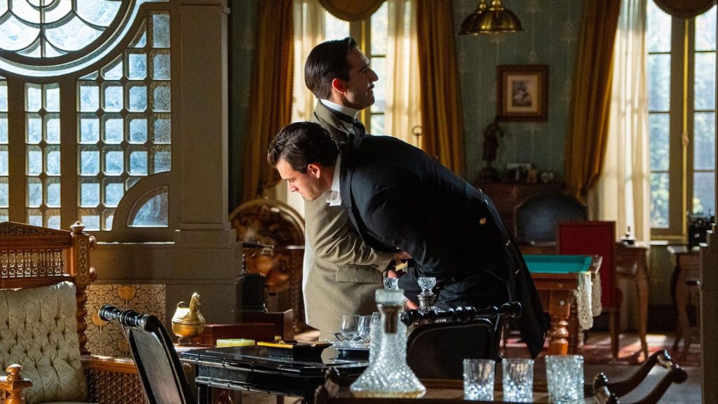 Leocadia al límite y un visitante inesperado sacuden 'La Promesa' 30 El conflicto entre Curro y Lorenzo aumenta