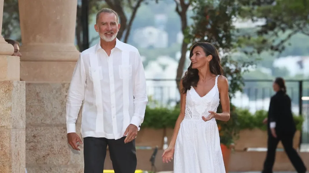 El papel de Felipe VI en la disputa entre la infanta Sofía y la reina Letizia