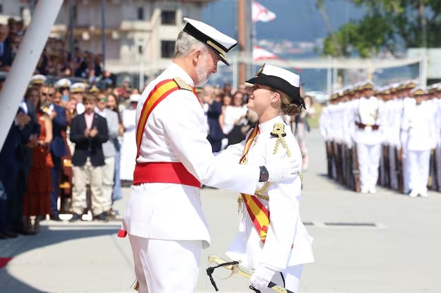 El tremendo salario que Felipe VI pagaría a la princesa Leonor supera por mucho la media de sueldo en España 