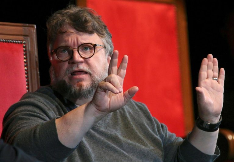 Guillermo del Toro elige 'La maldición de Widow's Bay' como la mejor serie en mucho tiempo