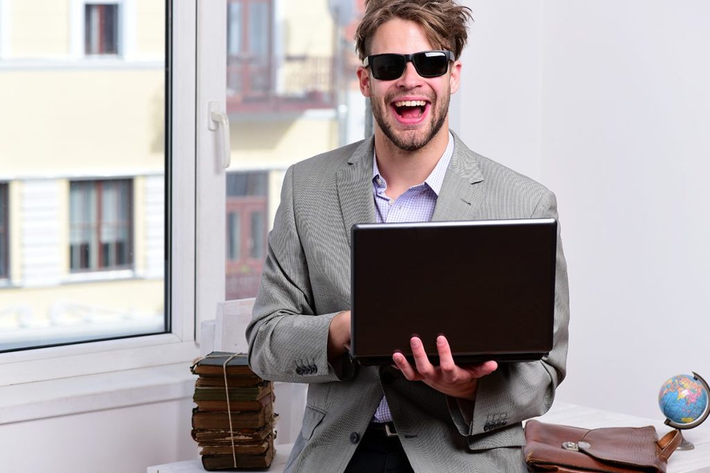 LA INTELIGENCIA ARTIFICIAL TIENE LA CLAVE PARA HACERSE MILLONARIO