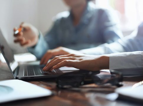 LA PANDEMIA DEL COVID IMPULSÓ EL TELETRABAJO LA PANDEMIA DEL COVID IMPULSÓ EL TELETRABAJO