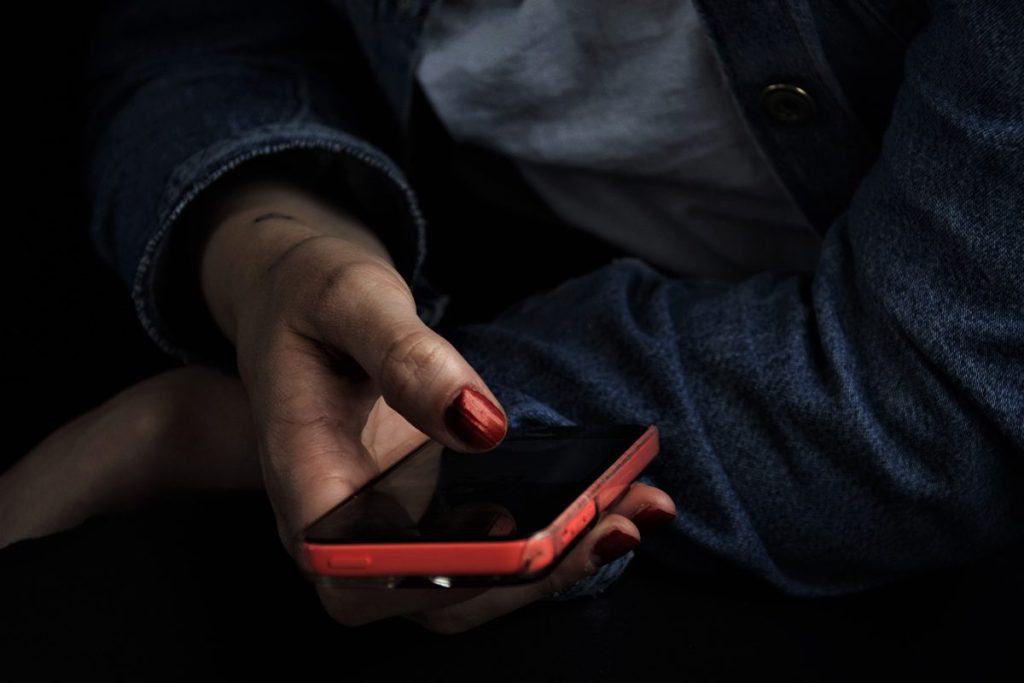 LA POLICÍA NACIONAL AVISA DE QUE LOS INTENTOS DE ESTAFA CRECEN EN VERANO