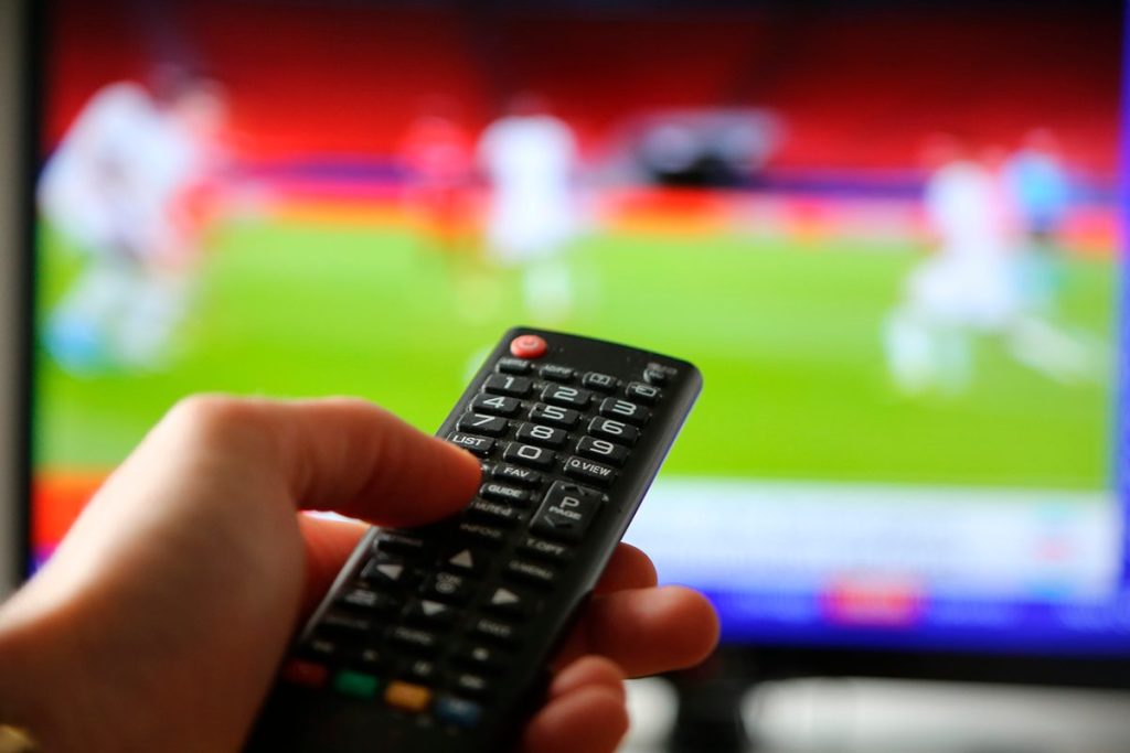 LALIGA QUIERE MULTAR A LOS USUARIOS