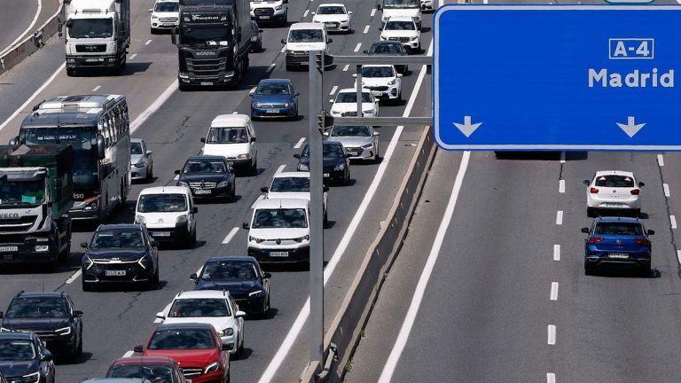 Las recomendaciones de la DGT para la 'operación salida' de este agosto: 