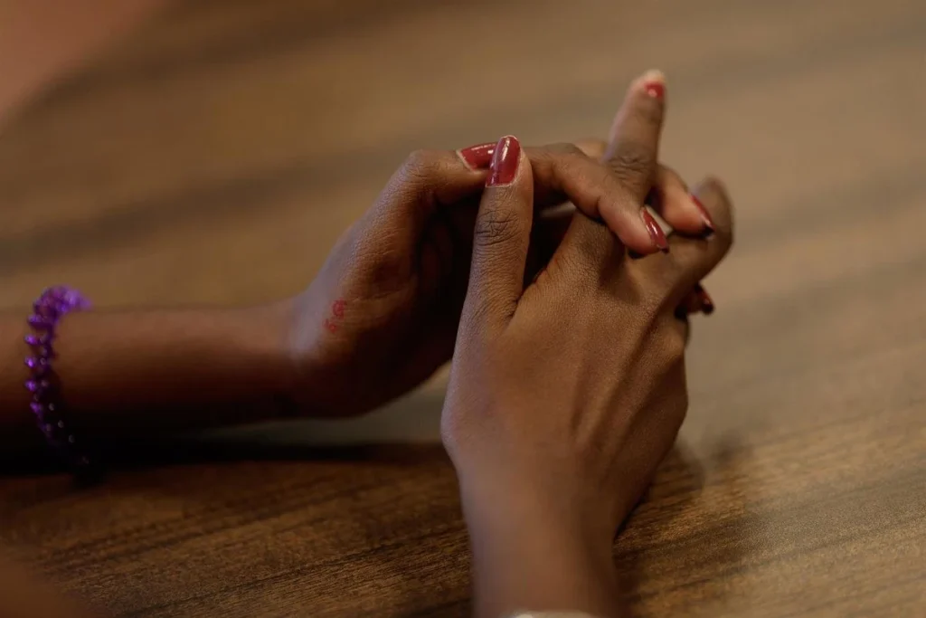 Precariedad, redes sociales y presión social: los factores que disparan la frustración juvenil