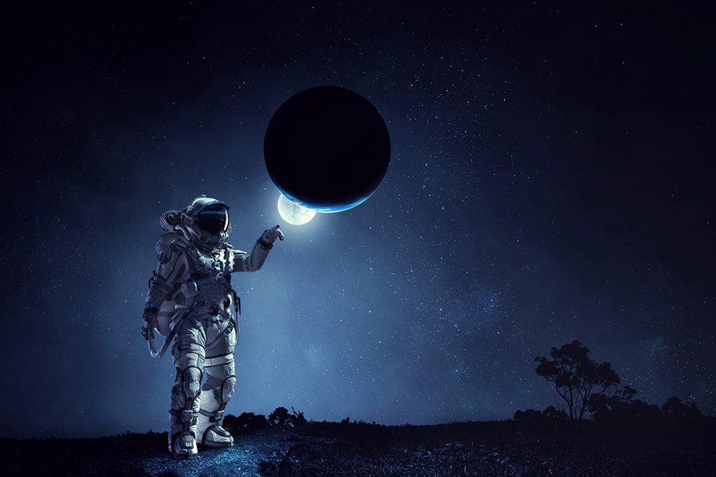 SOLUCIONES EN LA SUPERFICIE LUNAR