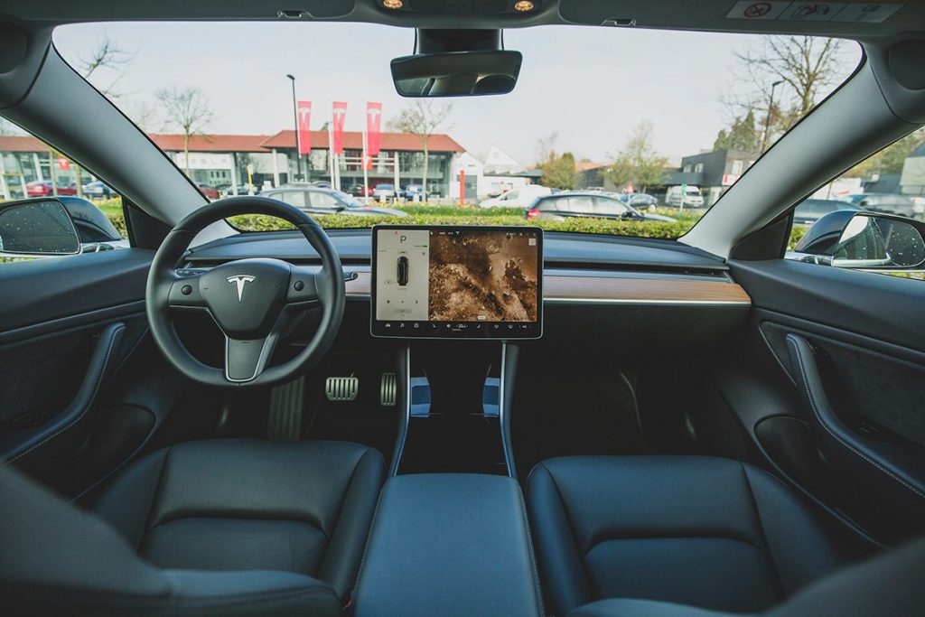 TESLA NO PASA POR SU MEJOR MOMENTO EN EUROPA