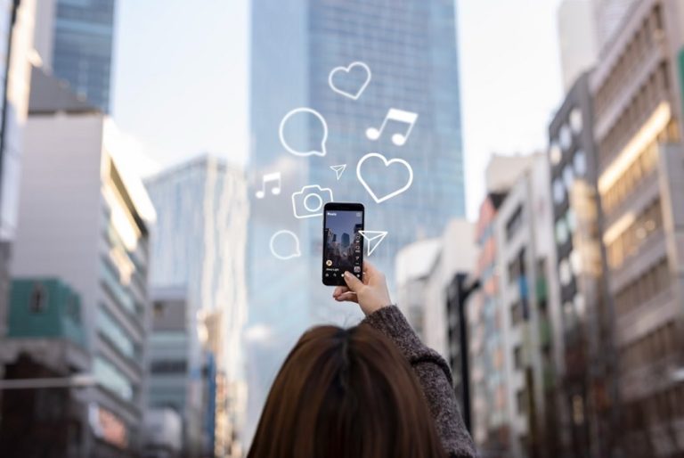 Tendencias virales y consumo inteligente: la guía definitiva de 2025