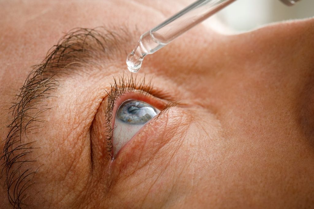 UN NUEVO FÁRMACO PARA TRATAR LA PRESBICIA