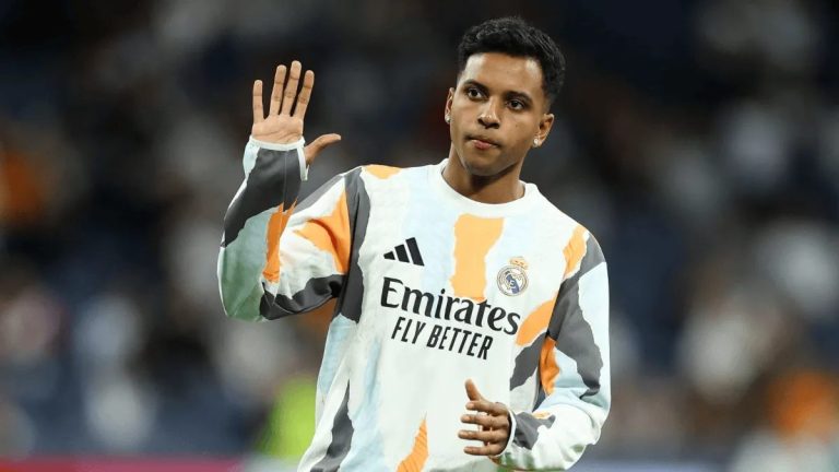 Xabi Alonso acorrala a Rodrygo