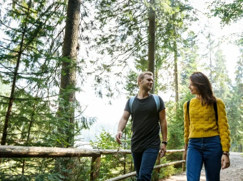 Harvard lo llama 'baño de bosque': el paseo de 20 minutos que reduce la tensión arterial más que una pastilla y es totalmente gratis Harvard lo llama 'baño de bosque': el paseo de 20 minutos que reduce la tensión arterial más que una pastilla y es totalmente gratis