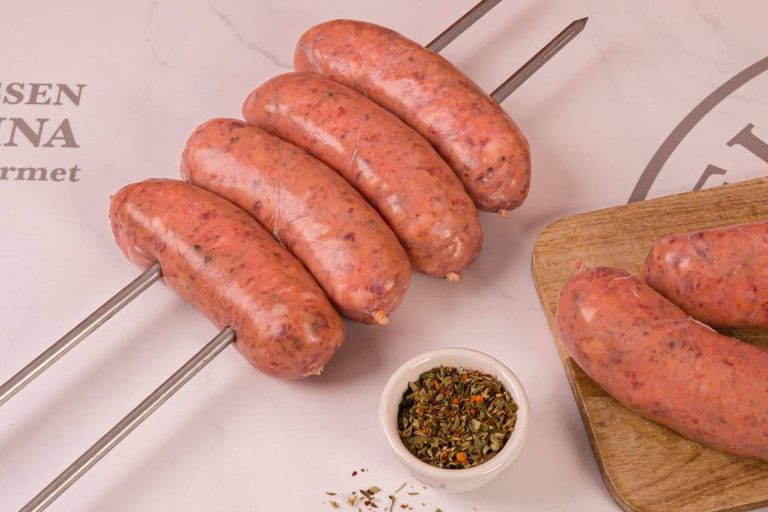 Delicatessen Argentina reúne lo mejor de la tradición argentina en su selección de chorizos y morcillas artesanales
