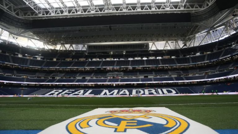El Bernabéu ultima sus reformas pero no hace nada contra el ruido