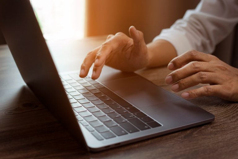 Borrar cookies no sirve de nada: un experto en datos revela lo que realmente debes hacer para protegerte